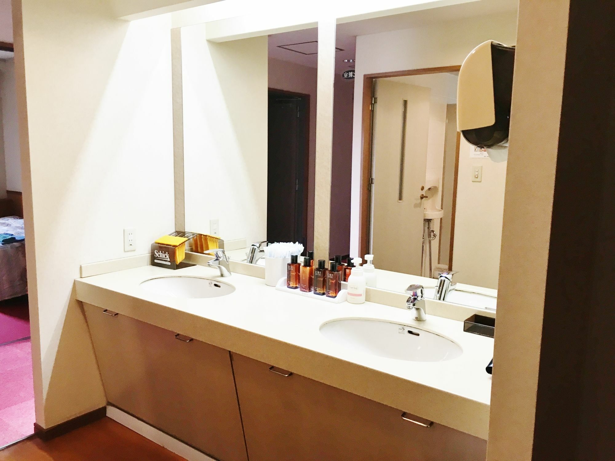 Ave Tennoji Hotel Osaka Bagian luar foto